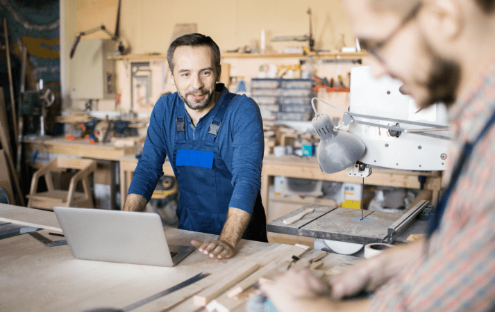 CRM für kleine Unternehmen: 5 Tools, Vorteile und Tipps 2026